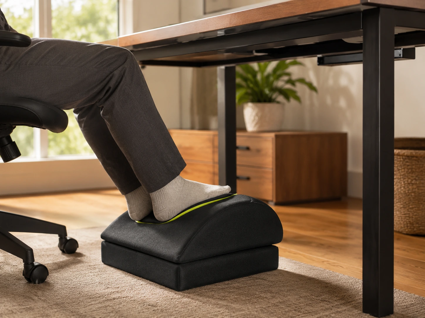 ErgoFoam Adjustable Foot Rest Under Desk