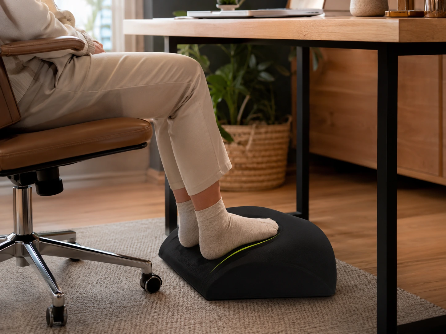 ErgoFoam Ergonomic Foot Rest Under Desk