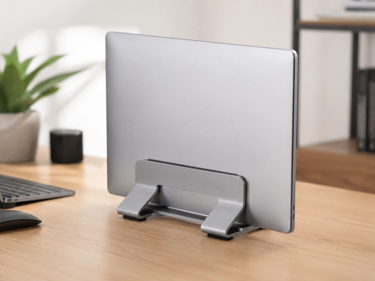 Psitek Aluminum Vertical Laptop Stand