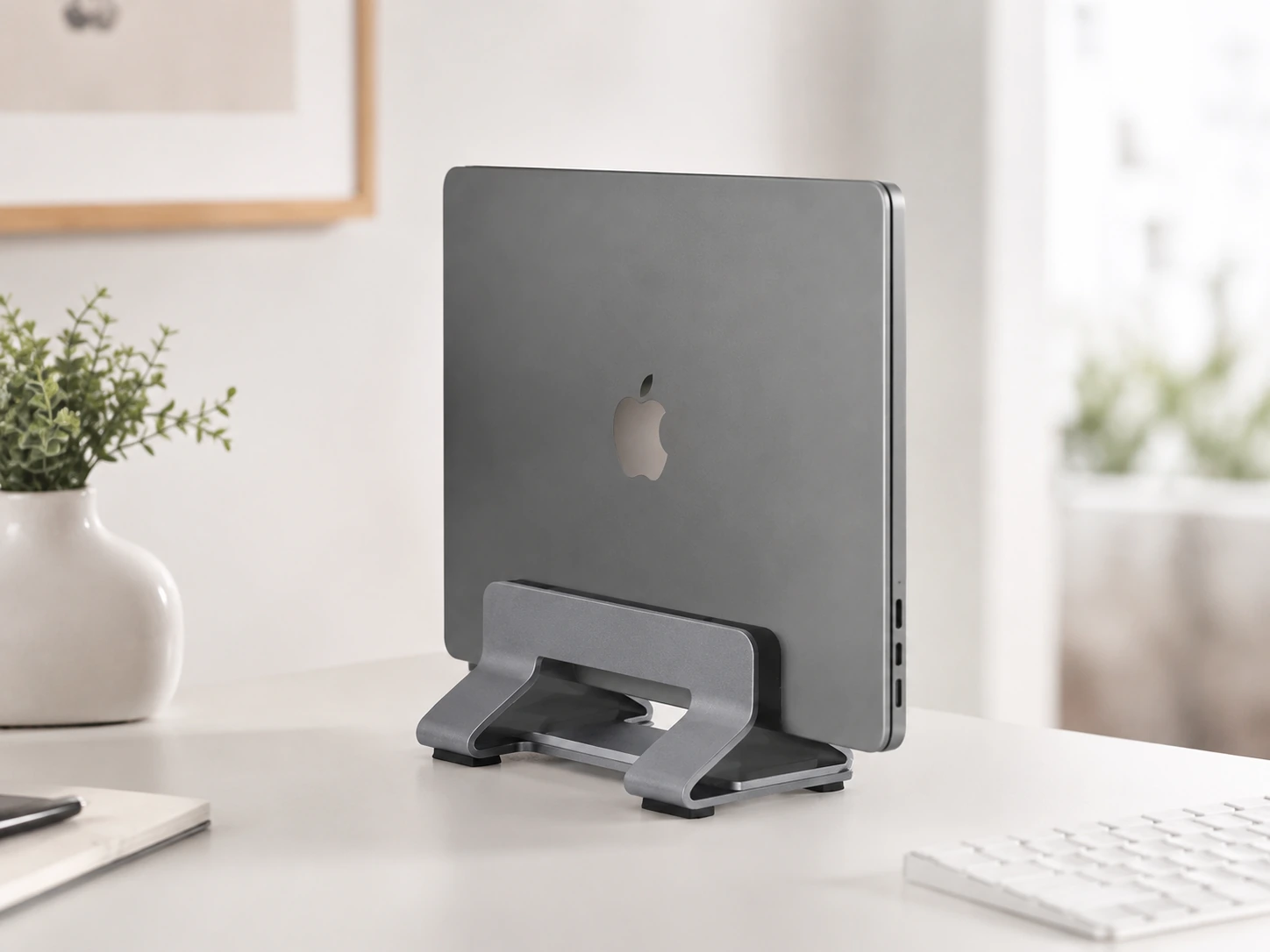 Psitek Aluminum Vertical Laptop Stand